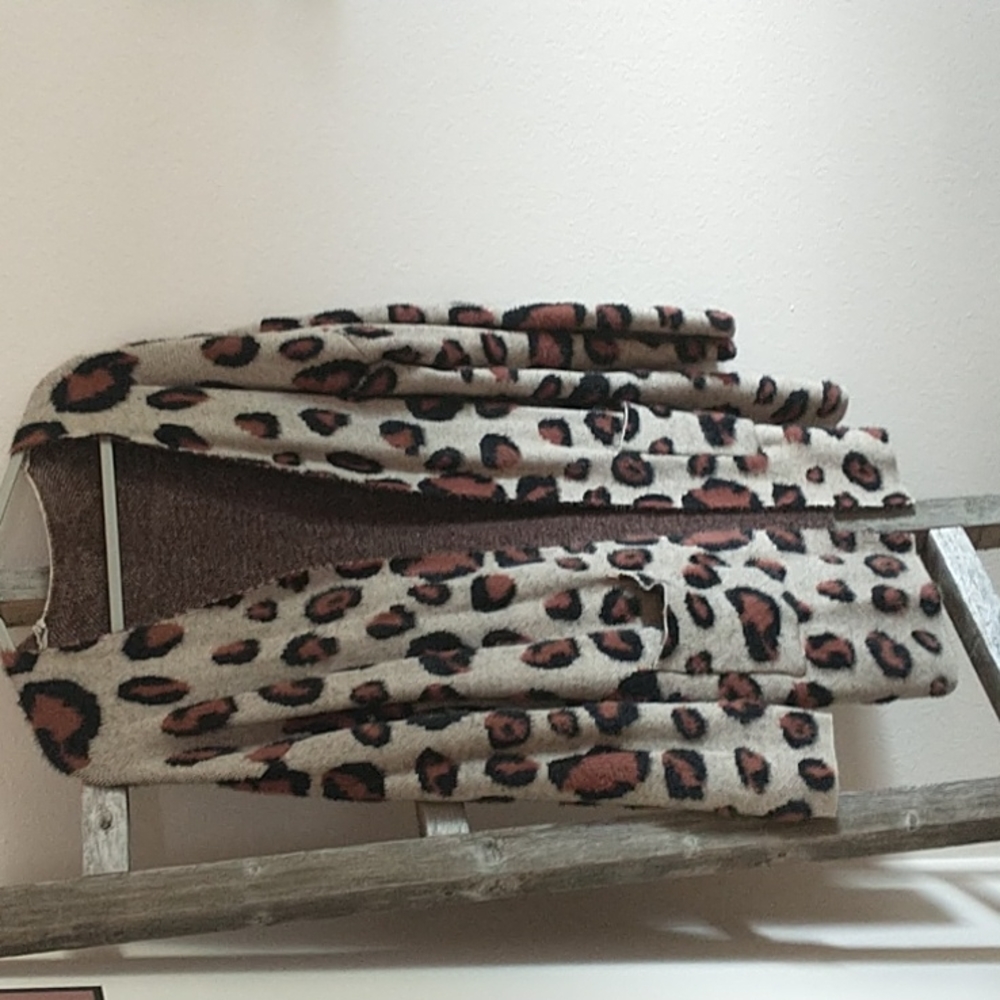 Fleece Cheetah Cartigan